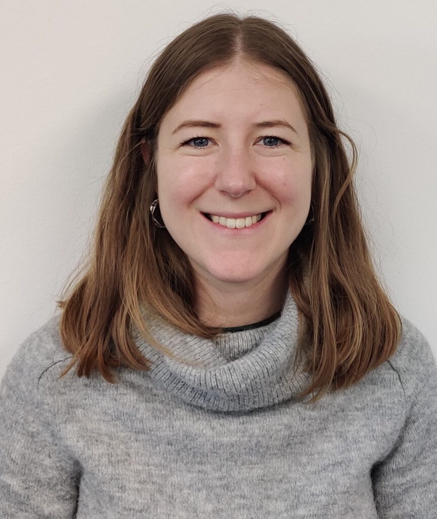 Photo of Dr Lauren Taylor